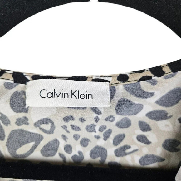 Calvin Klein Tan Black Leopard Print Blouse Tank Shell Cowl Neck Size Small - Picture 6 of 9
